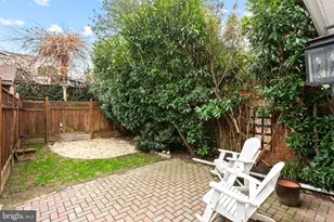 869 N 27th St, Philadelphia, PA 19130 - Photo 30