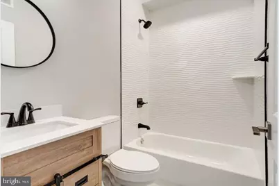 1943 N Leithgow Street, Philadelphia, PA 19122 - Photo 18