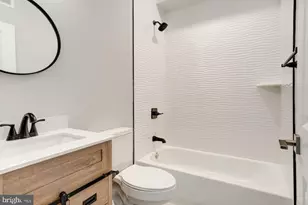 1943 N Leithgow St, Philadelphia, PA 19122 - Photo 18