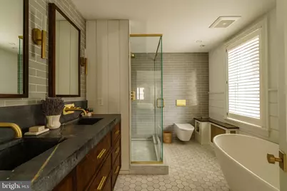 319 W Mermaid Lane, Philadelphia, PA 19118 - Photo 32