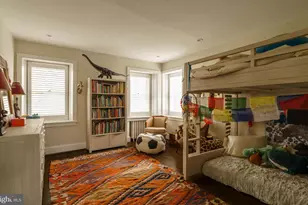 319 W Mermaid Ln, Philadelphia, PA 19118 - Photo 34