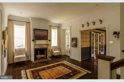 319 W Mermaid Lane, Philadelphia, PA 19118 - Photo 6