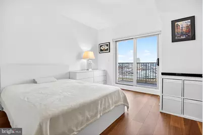 717 S Chris Columbus Boulevard #916, Philadelphia, PA 19147 - Photo 10