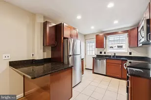 313 Daly St, Philadelphia, PA 19148 - Photo 12