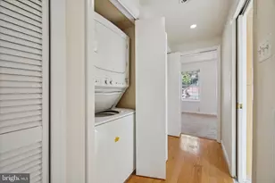 2032 Pine St, Philadelphia, PA 19103 - Photo 12