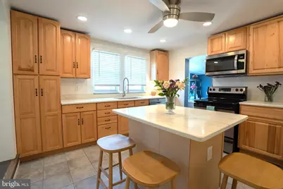 615 Solly Avenue, Philadelphia, PA 19111 - Photo 14