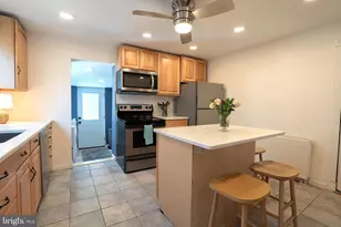 615 Solly Ave, Philadelphia, PA 19111 - Photo 12