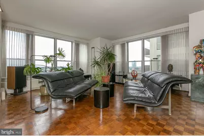 224-30 W. Rittenhouse Square #1410, Philadelphia, PA 19103 - Photo 2