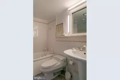 224-30 W. Rittenhouse Square #1410, Philadelphia, PA 19103 - Photo 10