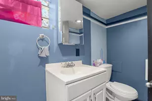 3717 N 8th St, Philadelphia, PA 19140 - Photo 18