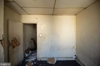 2453 N Bouvier Street, Philadelphia, PA 19132 - Photo 4