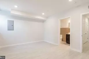 1251 N 15th St, Philadelphia, PA 19121 - Photo 12