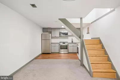 2036 Mount Vernon Street #1R, Philadelphia, PA 19130 - Photo 8