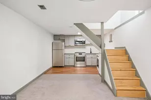 2036 Mt Vernon St, Philadelphia, PA 19130 - Photo 8