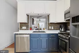 2256 N Van Pelt St, Philadelphia, PA 19132 - Photo 12