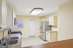 6231 Lansdowne Ave, Philadelphia, PA 19151 - Photo 16