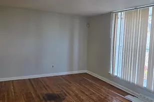 2037 Napfle St, Philadelphia, PA 19152 - Photo 4