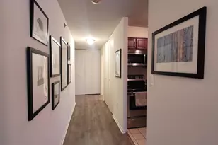 2020 Walnut St, Philadelphia, PA 19103 - Photo 10