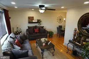 9988 Woodfern Rd, Philadelphia, PA 19115 - Photo 8