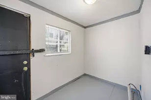 2757 N 25th St, Philadelphia, PA 19132 - Photo 16