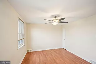 1038 E Howell St, Philadelphia, PA 19149 - Photo 18