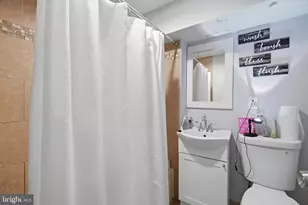 1725 W Berks St, Philadelphia, PA 19121 - Photo 18