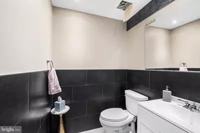 1927 Poplar Street #B, Philadelphia, PA 19130 - Photo 12