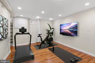 1930 Christian St, Philadelphia, PA 19146 - Photo 12