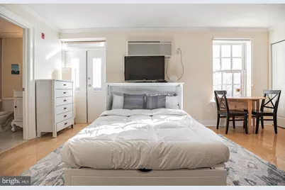 1716 Pine Street #5/3R, Philadelphia, PA 19103 - Photo 16