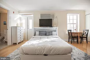 1716 Pine St, Philadelphia, PA 19103 - Photo 16