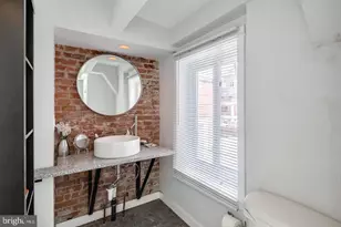 1320 Pine St, Philadelphia, PA 19107 - Photo 10