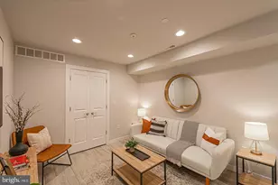 2535 Annin St, Philadelphia, PA 19146 - Photo 8