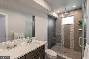 2535 Annin St, Philadelphia, PA 19146 - Photo 16