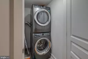 2022 Kimball St, Philadelphia, PA 19146 - Photo 14