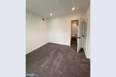 2124 S Shields Street, Philadelphia, PA 19142 - Photo 8