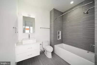 142R S Front Street, Philadelphia, PA 19106 - Photo 34