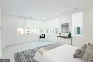 142R S Front St, Philadelphia, PA 19106 - Photo 10