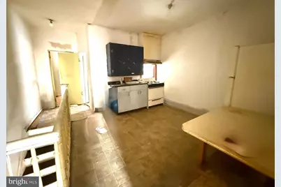 2237 Pierce Street, Philadelphia, PA 19145 - Photo 10
