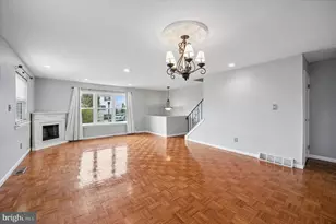 804 Keely Pl, Philadelphia, PA 19128 - Photo 6