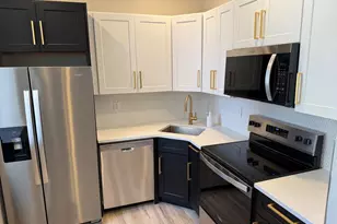 2008 Chestnut St, Philadelphia, PA 19103 - Photo 8