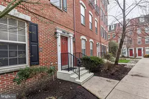 109 Surgeon General Ct, Philadelphia, PA 19146 - Photo 36