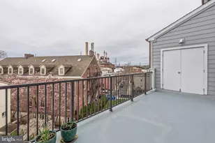 109 Surgeon General Ct, Philadelphia, PA 19146 - Photo 18