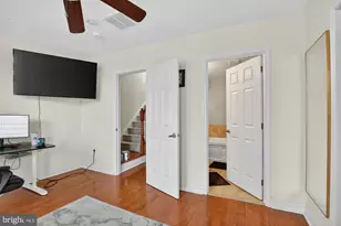 1017 S Dorrance St, Philadelphia, PA 19146 - Photo 16