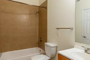 1017 S Dorrance St, Philadelphia, PA 19146 - Photo 4