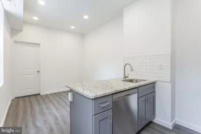 2131 N 8th Street #2, Philadelphia, PA 19122 - Photo 6