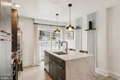 2412 Madison Square, Philadelphia, PA 19146 - Photo 12