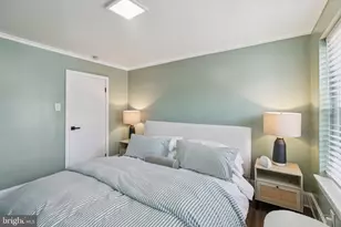 2412 Madison Square, Philadelphia, PA 19146 - Photo 22