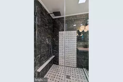 2412 Madison Square, Philadelphia, PA 19146 - Photo 26