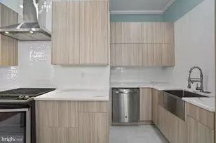 5138 N Carlisle St, Philadelphia, PA 19141 - Photo 10