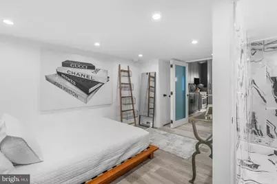 219 S 18th Street #710, Philadelphia, PA 19103 - Photo 22